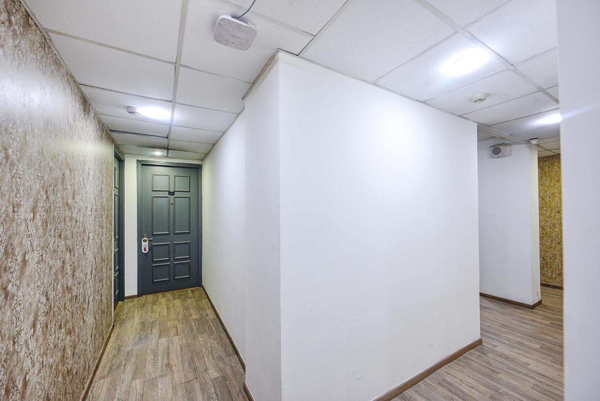 Fabhotel Old Meple Leaf Гургаон Экстерьер фото